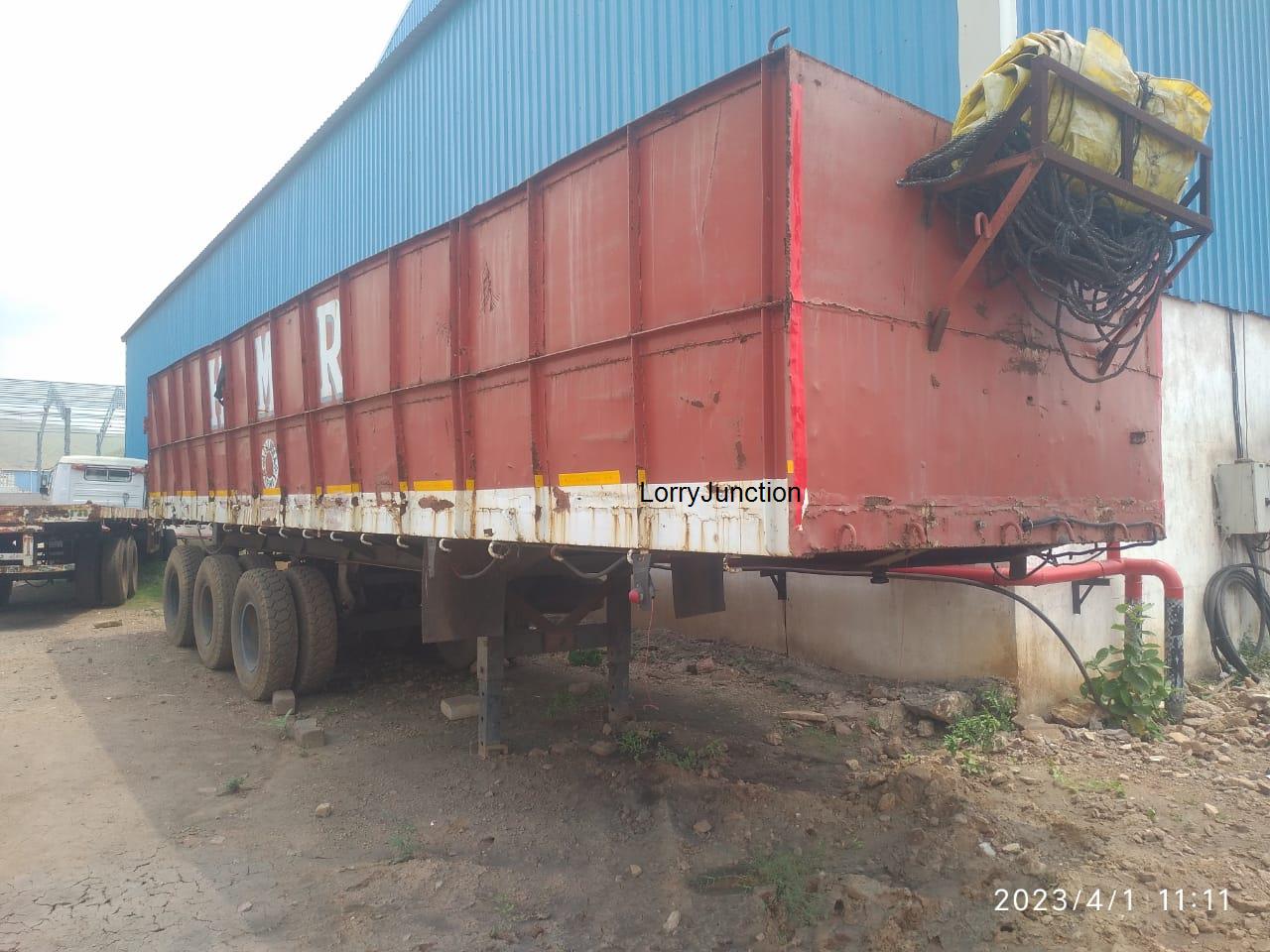 Triple axle body trailer for sale